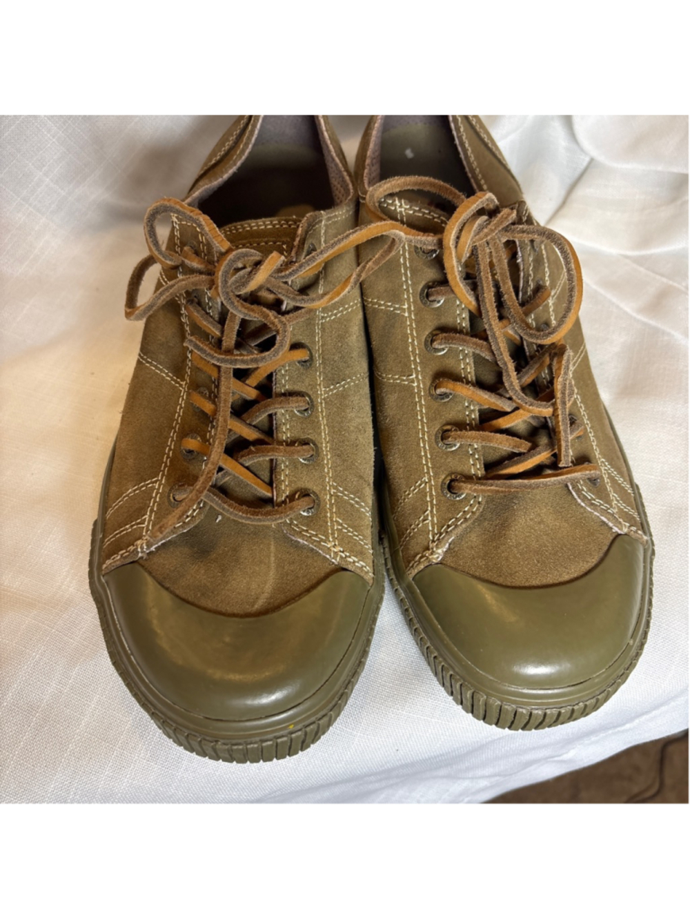 Tommy Bahama Tie-One-On Suede Men's Deck Shoes Like New sz 8.5 - Picture 3 of 9
